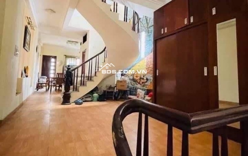 Bán Nhà. Khương Đình . Thanh Xuân 80m x 3T x Mặt tiền 4.3m . Giá 14,5 tỷ